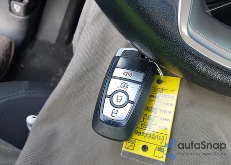 2021 Ford Explorer Xlt z USA, uszkodzony, nr VIN 1FMSK7DH6MGB88446